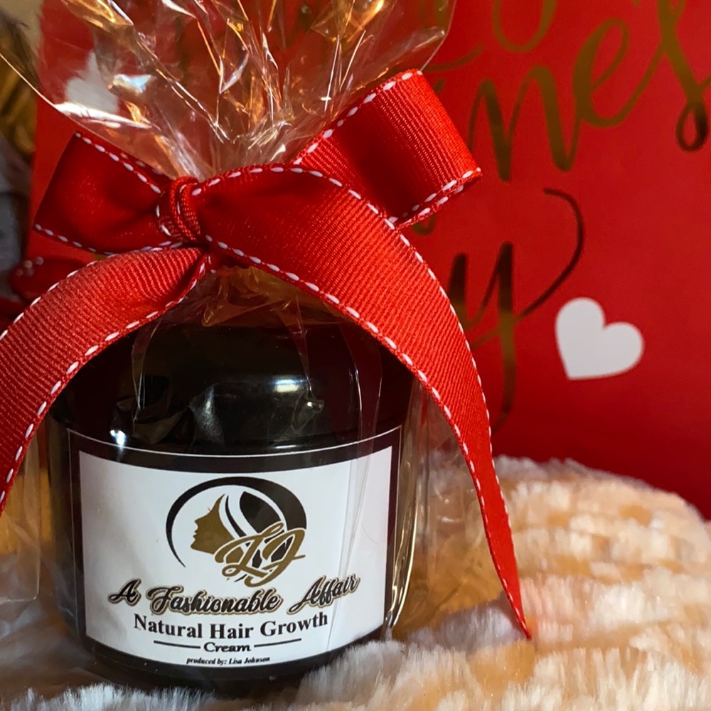A Fashionable Affair Natural Hair Growth Cream By: Lisa Johnson 4oz jar